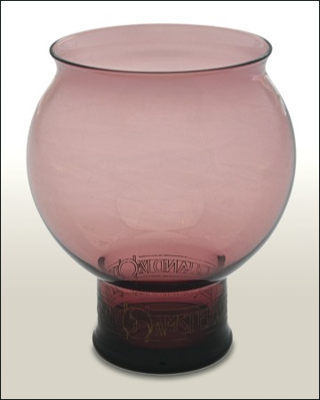 Stamp of Netherlands Glass goblet, 118mm high, purple glass, with legen