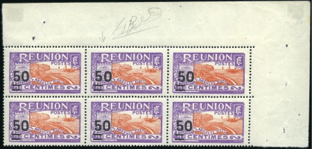 Stamp of Colonies françaises » Réunion 1933 50 sur 45c violet et orange, variété chiffres