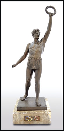 Stamp of Germany » German Empire » German Empire, 1933/45 Third Reich Statue of man holding laurel crown in the air on s