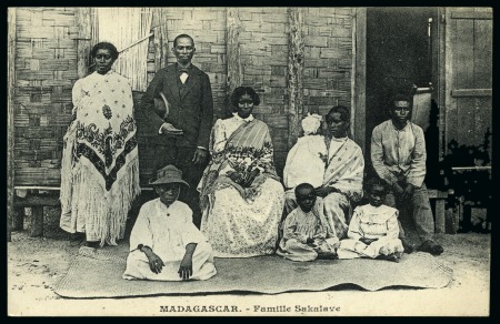 Stamp of Colonies françaises » Colonies Francaise Collections et Lots 1900-1940, Plusieurs centaines de cartes de toutes les colonies avec le Maroc, le Sénégal, Madagascar, l'Indochine etc... Le lot contient aussi de bonnes oblitérations, des affranchissements inintéressants^et naturel