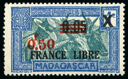 Stamp of Colonies françaises » Madagascar (Poste française) 1942, Yv, 241A variété avec centre et cadre clair.