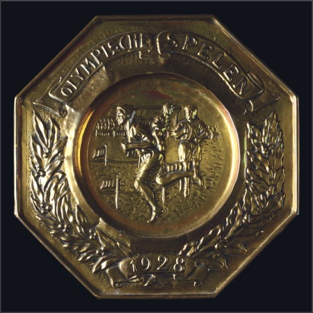 Stamp of Olympics Plate: 1928 Olympic commemorative octagonal tin pl