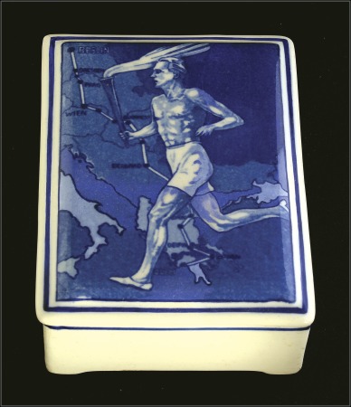 Stamp of Olympics Ceramics: 1936 Ceramic box (8x11x4cm) showing lid 