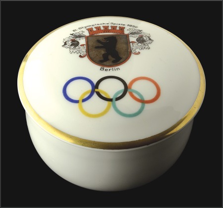 Stamp of Olympics Porcelain: 1936 China gilt edged circular dish (95