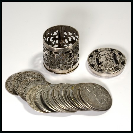 Stamp of Stamp Boxes Charles II silver card playing counters with 27 tokens depicting different English Kings, scarce