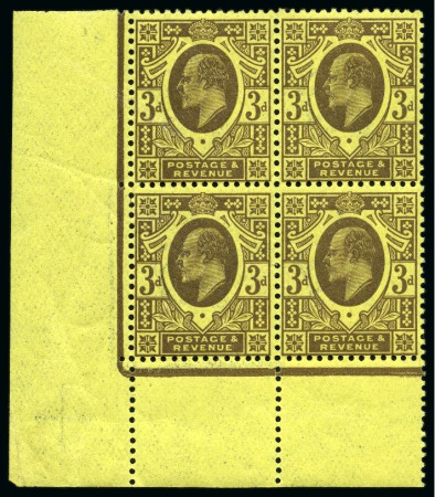 Stamp of Great Britain » King Edward VII » 1911 Harrison & Sons Issues 1911 Harrison 3d purple on lemon perf.14 in mint lower left corner marginal block of four showing "broken scroll" variety