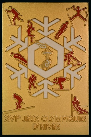 Stamp of Olympics » 1992 Albertville 1992 Albertville gilt plaque, 6x9cm, 205g, showing enamelled white snowflake with red Olympians in various Winter Olympic events