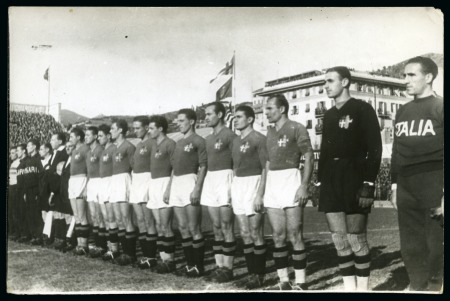 Stamp of Thematics » Sport and Games » Football 1940 Original press agency photo of the Italian nationa lteam which played against Hungary in Genoa on December 1