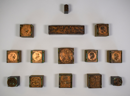 Stamp of France » Collections Lot de 14 poinçons ayant probablement servis à l'illustration