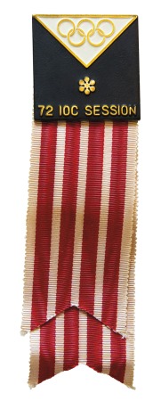 Stamp of Olympics » Pierre de Coubertin and the IOC 1972 Sapporo IOC Session badge in original box, very fine & rare badge