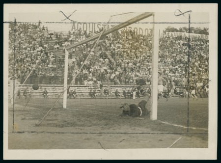 Stamp of Olympics » Collections & Miscellaneous Lots 1930-34, Group of 11 press photos from an Argentinean archive showing the 1930 & 1934 World Cups