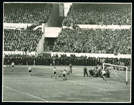Stamp of Olympics » Collections & Miscellaneous Lots 1953-64, Group of 59 press photos from an Argentinean archive showing Argentinean football