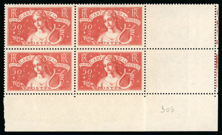 Stamp of France » Émissions à partir de 1900 1935, Bloc de 4 coin de feuille Art et Pensée Y&T