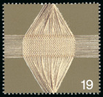 Stamp of Great Britain » Queen Elizabeth II 1999 19p "The Workers Tale" variety bronze (Queen's head) omitted, mint n.h.