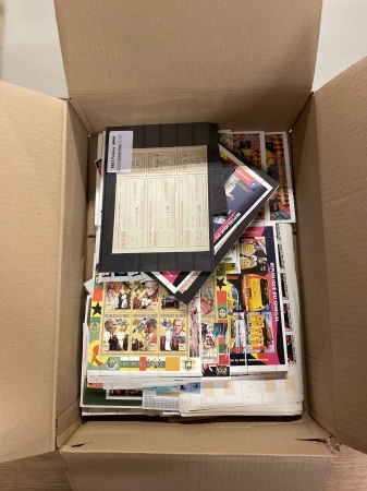 Stamp of Large Lots and Collections Box 34, All World, Stamps and sheets with nice topics,