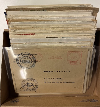 Stamp of Large Lots and Collections Germany - GDR: 1948-1959, Small box with around 100