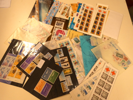 Stamp of Large Lots and Collections France: 1970-2013, Box with mint stamps including good