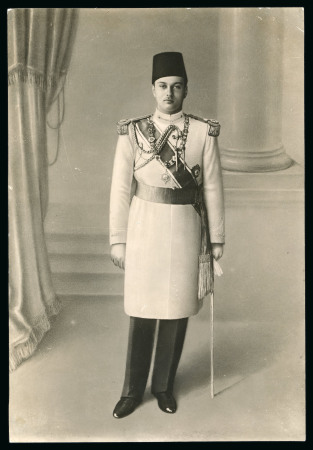 Stamp of Egypt » 1936-1952 King Farouk Definitives  » Essays 1936 Essays for the Young Farouk Portrait: Enlarged photograph of King Farouk, the design of which was used for the unadopted essay of the £E1 value