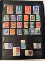 Stamp of France » Collections 1950-1990 : collection de timbres non dentelés comprenant