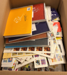 Stamp of France » Collections France : 1980-2005, impressionnante accumulation de 1400 carnets tous commémoratifs