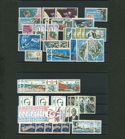 Stamp of Colonies françaises » TAAF TAAF : 1956-1980, sur des plaquettes bon lot poste et poste aérienne neufs grande majorité **