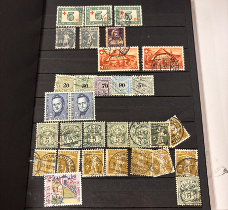 Stamp of Switzerland / Schweiz » Sammlungen Grosser Posten von 16 Alben ab ein Paar Rayon II, 9 Strubel