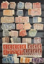 Stamp of France » Collections 1900-1955, dans un classeur, stock marchand de timbres