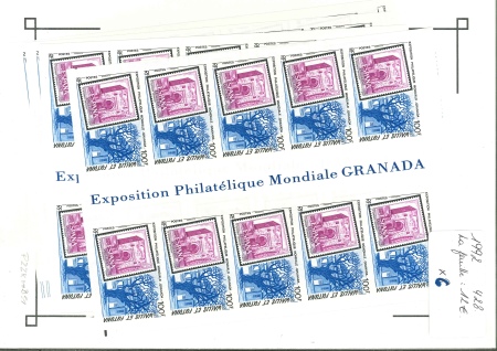 Stamp of Colonies françaises » Wallis et Futuna 1982-1992, Dans un classeur, stock de feuillets non-dentelés