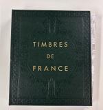 Stamp of France » Collections France : 1945-2010, dans 35 reliures Yvert et feuilles neutres, impressionnante collection de modernes neufs/oblitérés.