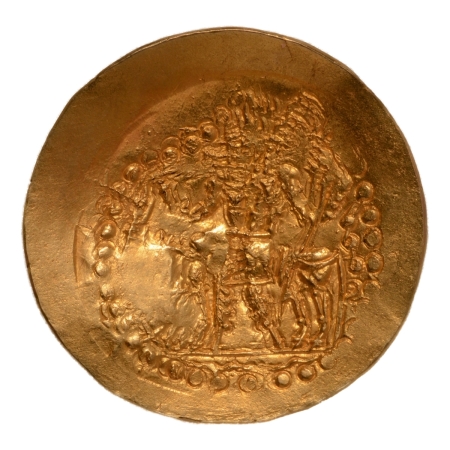Kushano-Sasanian, Bahram I, c. 340-345. AV dinar, 7.80 g.