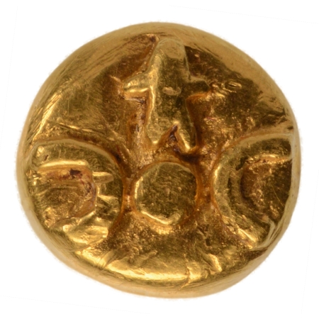 Mauryan kings, local issue, probably Taxila, c. 3rd-2nd century BC, AV quarter stater 2.36 g.