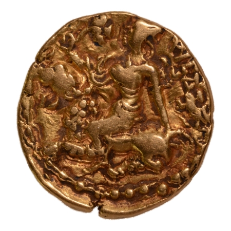 Gupta Empire, Chandragupta II, c. 380-413, lion slayer, AV dinar, 7.65 g.