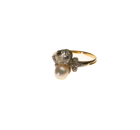 Stamp of Feldman International Auctions » Bijoux - Haute Joaillerie / Jewellery Bague en or jaune 750,
