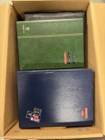 Stamp of Large Lots and Collections All World : 1880-2000, two large and heavy boxes containing