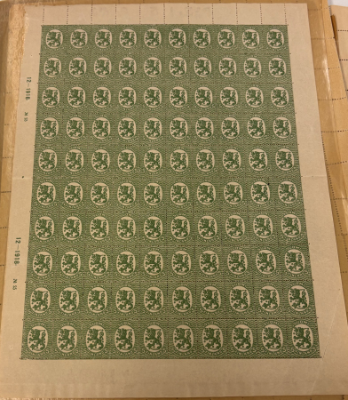 Stamp of Finland 1917-1930, lion type, enormous accumulation of complete sheets and large units of all values