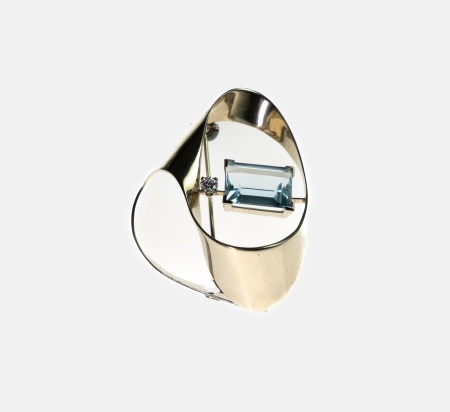 Stamp of Feldman International Auctions » Bijoux - Haute Joaillerie / Jewellery Broche