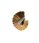 Stamp of Feldman International Auctions » Bijoux - Haute Joaillerie / Jewellery Clip en or jaune 750