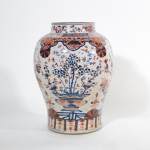 Stamp of Feldman International Auctions » Art d'Orient & d'Extrême-Orient / Asian & Oriental Art Japon, Arita. Pot à gingembre ou potiche en porcelaine Imari. XIXème siècle, époque Meiji (1868-1912)