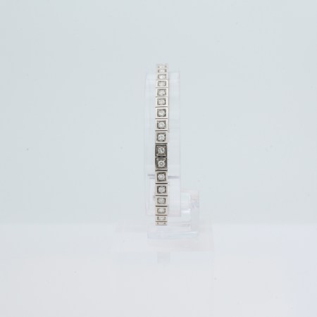 Bracelet tennis rivière en or gris 750 serti de 41 diamants