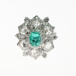 Stamp of Feldman International Auctions » Bijoux - Haute Joaillerie / Jewellery Bague tourmaline Paraiba Brazil et diamants