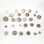 Stamp of Feldman International Auctions » Art d'Orient & d'Extrême-Orient / Asian & Oriental Art BETEL-NUT BOX