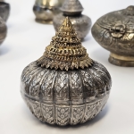 Stamp of Feldman International Auctions » Art d'Orient & d'Extrême-Orient / Asian & Oriental Art BETEL-NUT BOX