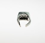 Stamp of Feldman International Auctions » Bijoux - Haute Joaillerie / Jewellery BAGUE OR GRIS ET DIAMANTS