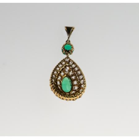 Pendentif en émeraude et diamants