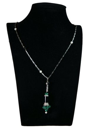 Stamp of Feldman International Auctions » Bijoux - Haute Joaillerie / Jewellery COLLIER PENDENTIF ART DECO en platine
