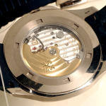 Stamp of Feldman International Auctions » Montres / Watches Patek Philippe Aquanaut, Ref. 5168G-001,  or gris 750