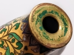 Stamp of Feldman International Auctions » Art d'Orient & d'Extrême-Orient / Asian & Oriental Art Bouteille à tabac en émail cloisonné rare avec marque