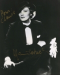 Stamp of Feldman International Auctions » Livres, Manuscrits & Partitions / Books, Manuscripts & Music MARLENE DIETRICH (1901-1992). Ensemble de plus de 30