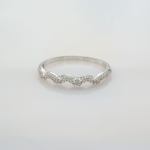 Stamp of Feldman International Auctions » Bijoux - Haute Joaillerie / Jewellery Bracelet or blanc 750 serti de 94 diamants 3.75 carats