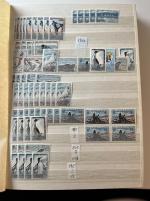 Stamp of Colonies françaises » TAAF 1955-2000, stock de plusieurs centaines de timbres et séries*